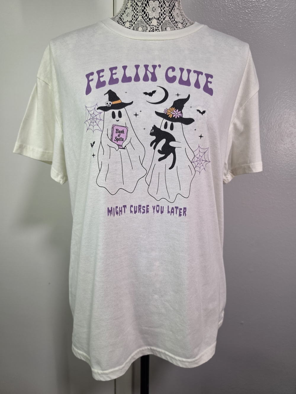 Feelin Cute Might Curse You Later Ghost Halloween Graphic Tee White Medium